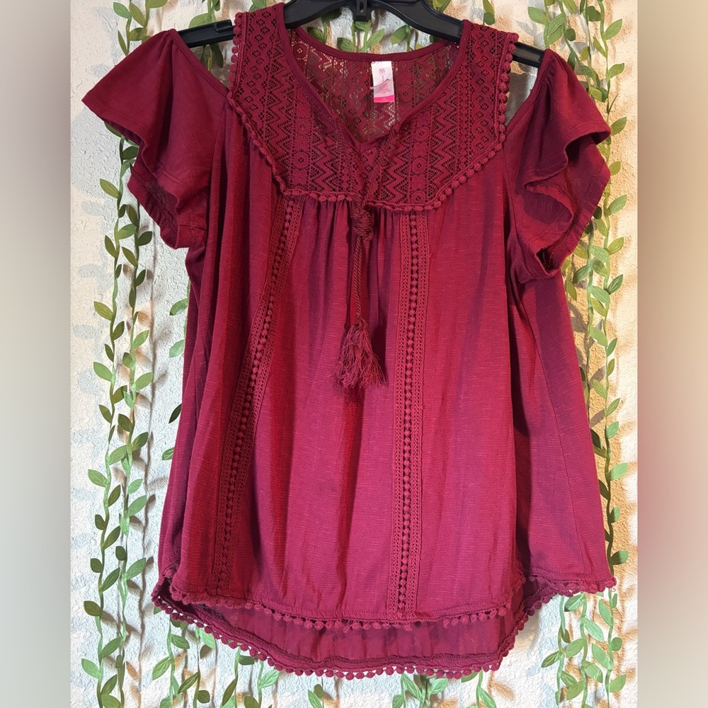 No Boundaries blouse medium